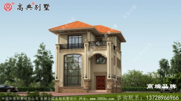一款小宅地福音的欧式三层别墅