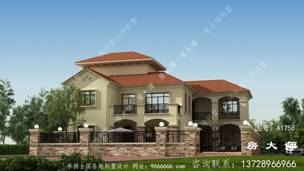西班牙风格带院子两层别墅户型图