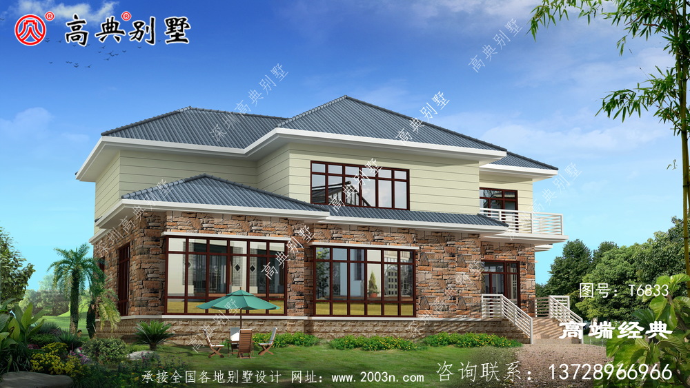 环顾四周，农村的房子几乎赶上了城市的别墅区